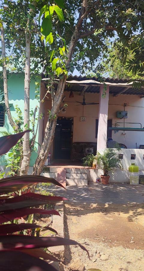 Hearthspace Hampi - Small Home, A Low-Impact Backpackers Hostel Экстерьер фото