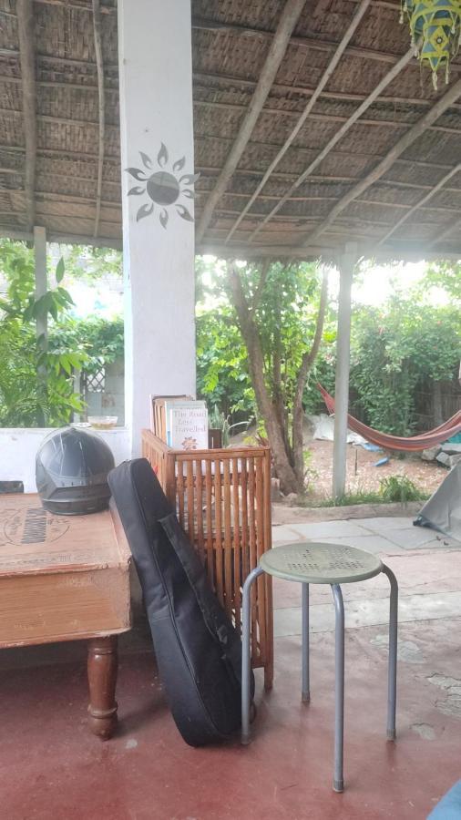 Hearthspace Hampi - Small Home, A Low-Impact Backpackers Hostel Экстерьер фото